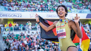 一位名叫里 一位名叫里